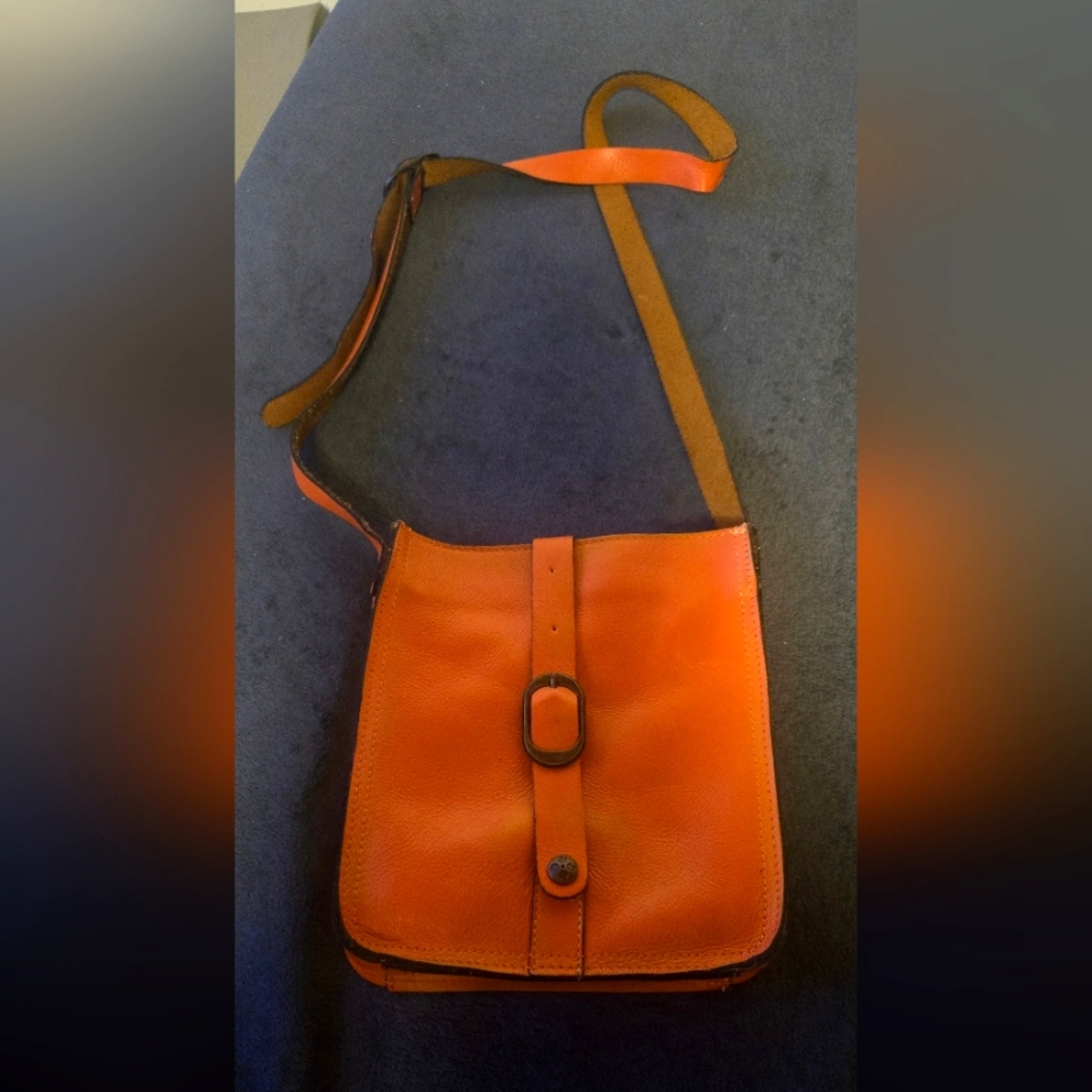 PATRICIA NASH PERFECT SPRING CROSSBODY OVERDYED COLLECTION